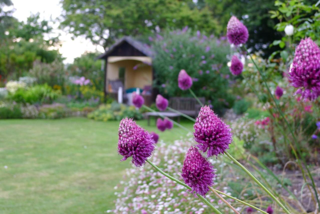 Garwood House Bed & Breakfast *